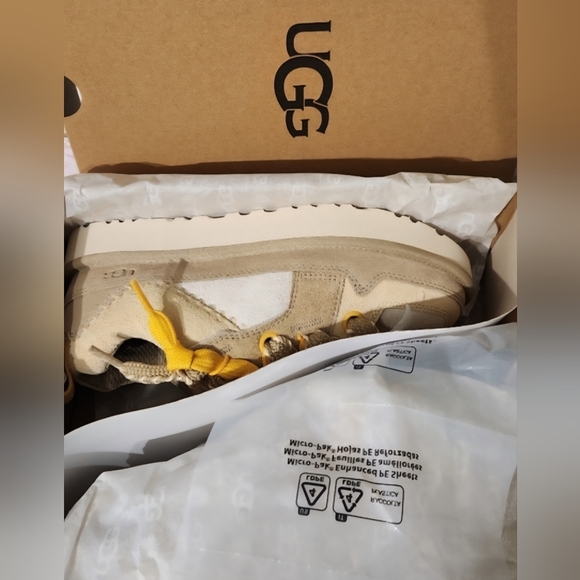 UGG Women's Lo Lowmel Biarritz Sneaker Sz 8 NIB - Picture 5 of 6